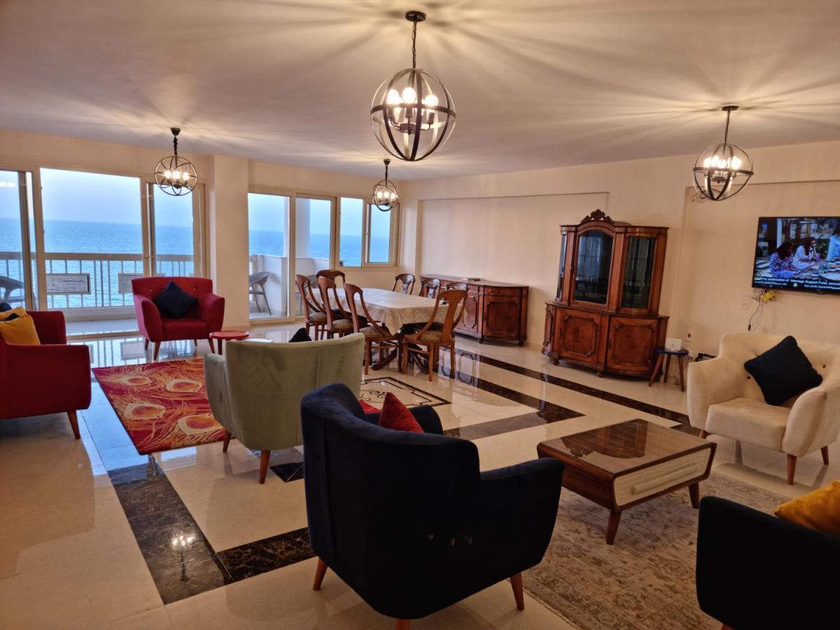 Alex Sea View Apartment - Families Only Александрія Екстер'єр фото