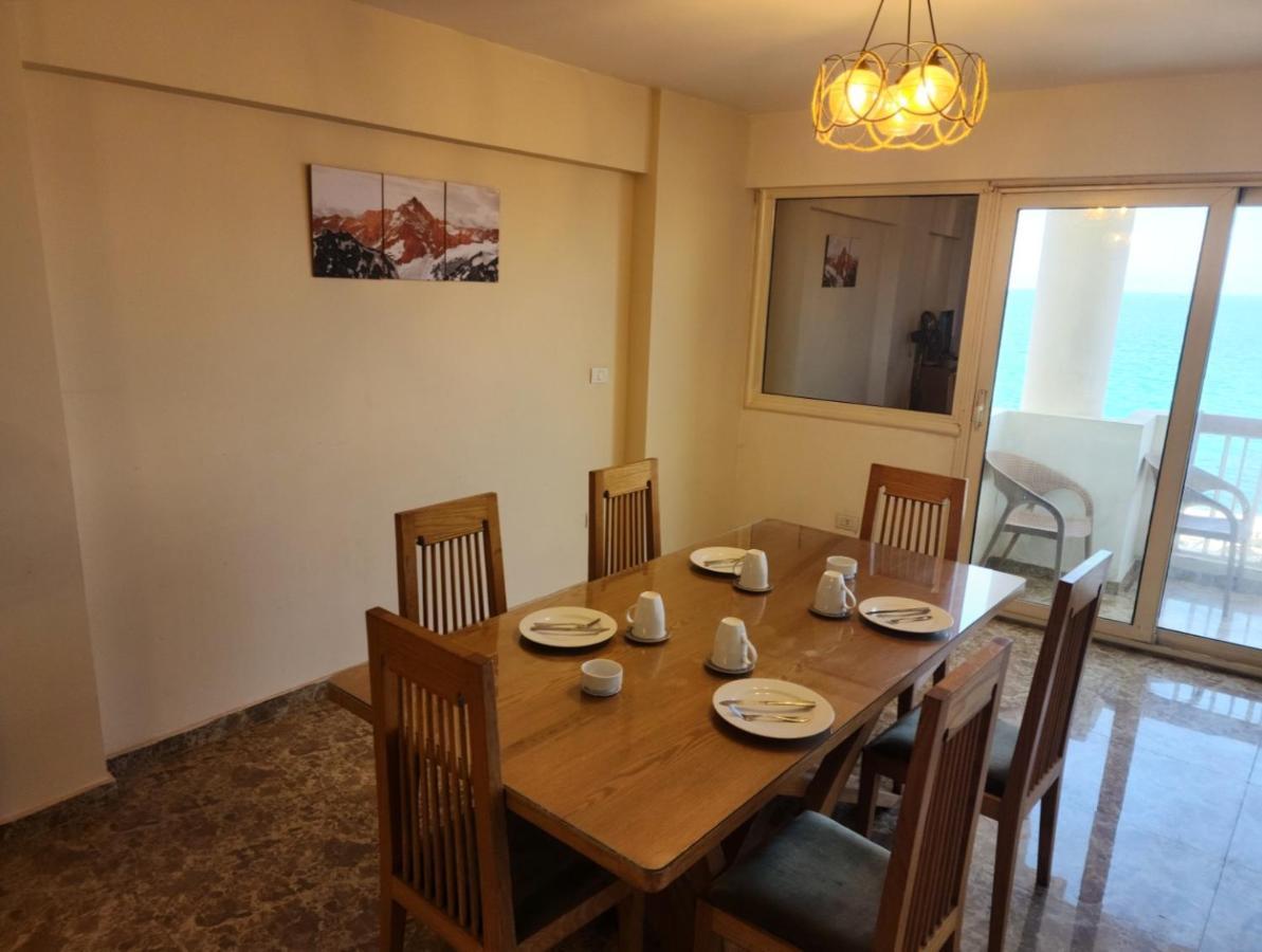 Alex Sea View Apartment - Families Only Александрія Екстер'єр фото