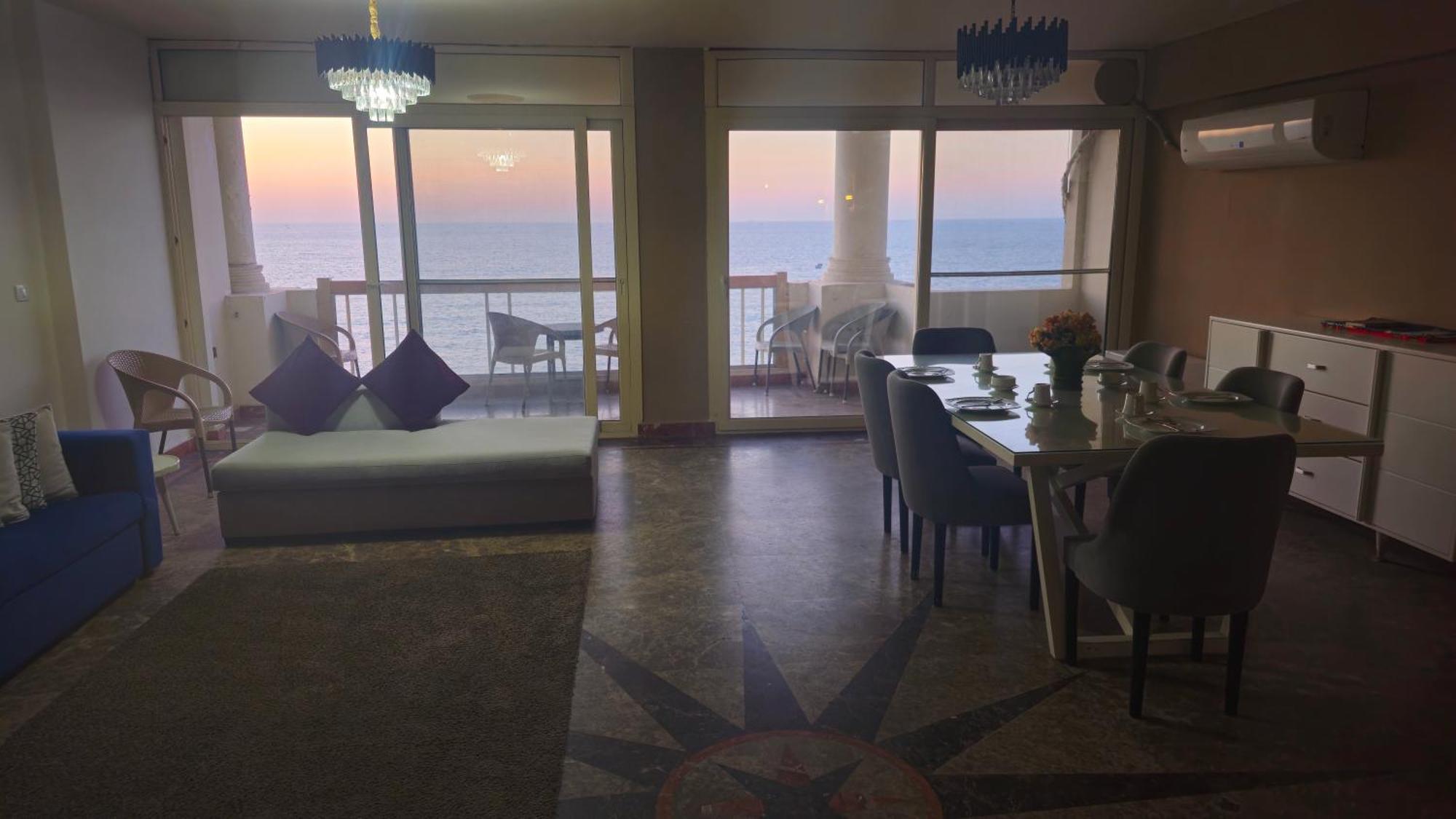 Alex Sea View Apartment - Families Only Александрія Екстер'єр фото